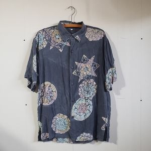 Tugu men's grey colorful Batik button down short sleeve shirt loose fitting sz S